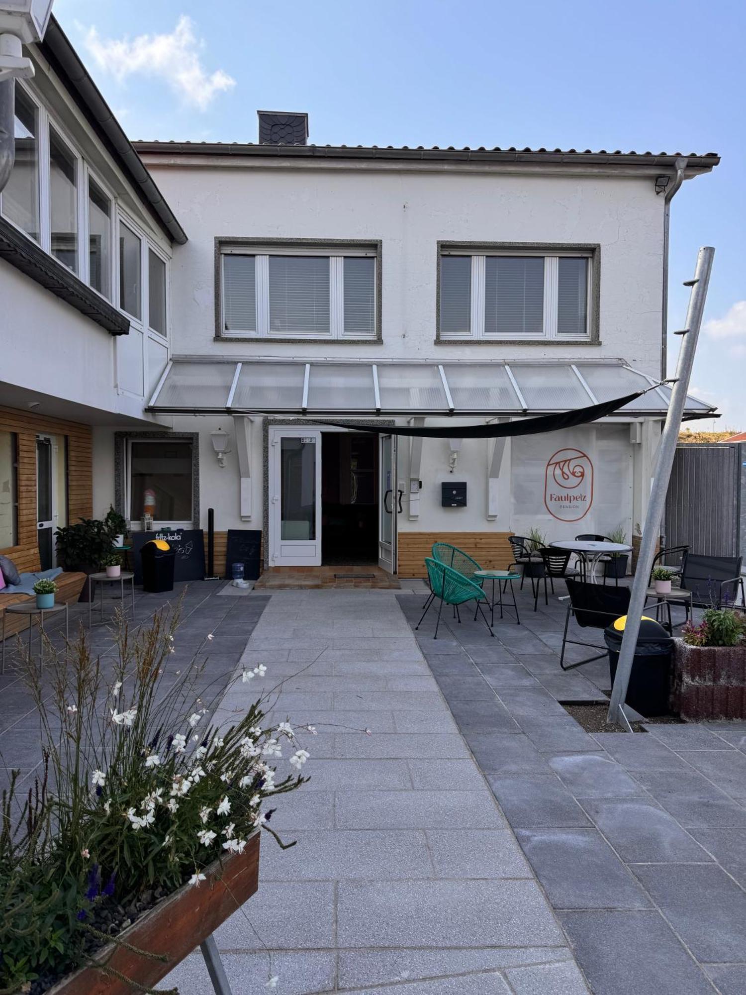 Pension Faulpelz - Doppelzimmer Flora Niederorschel Extérieur photo